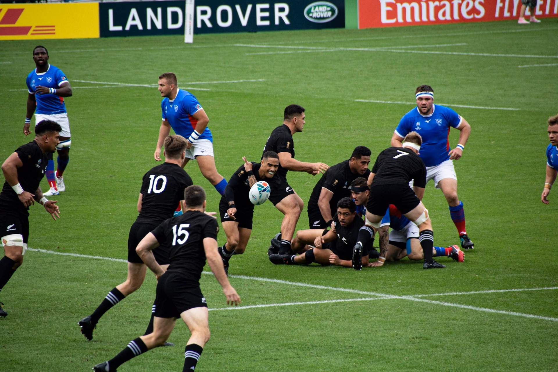 Rugby players competing in Icon Sports teamwear